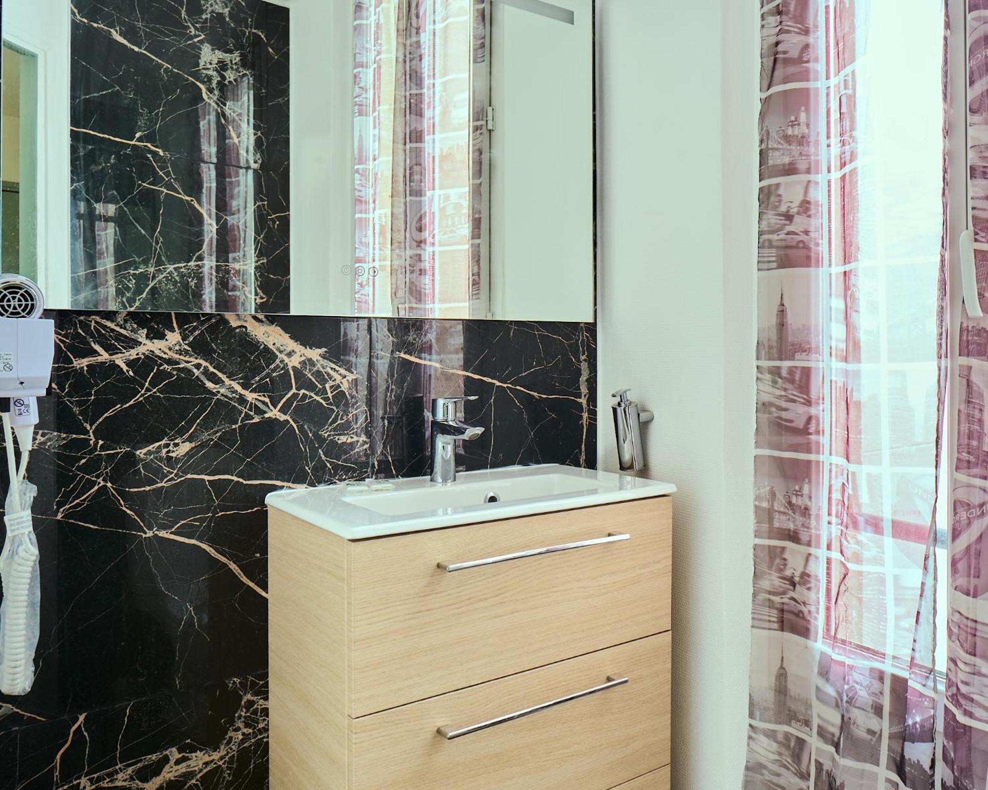 Hotel Le Padirac Paris