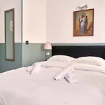 Le Padirac Hotel